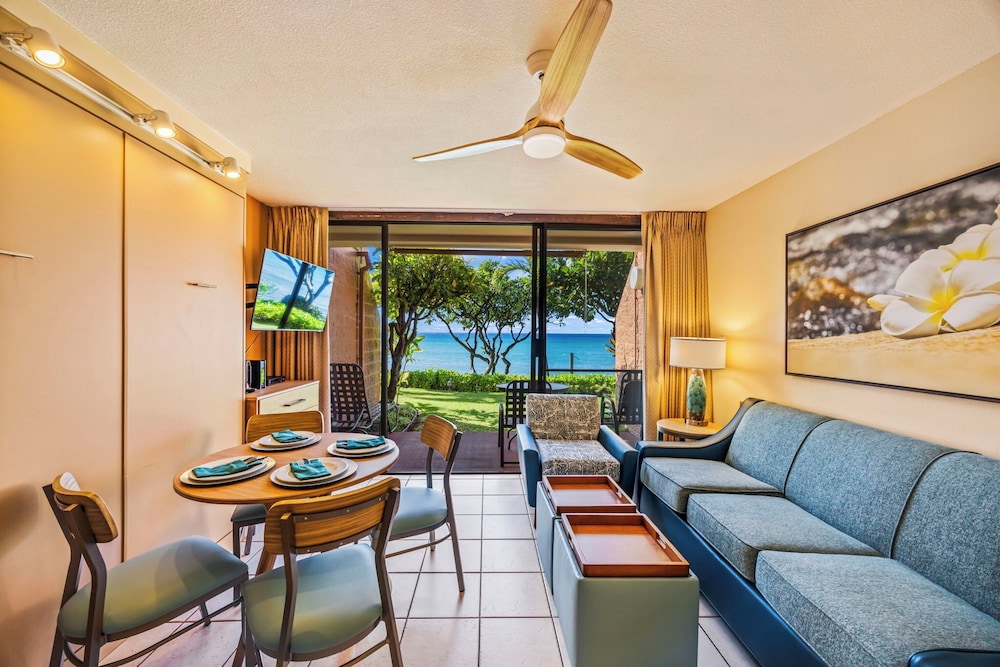 Kuleana Club - 404