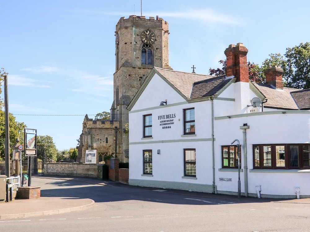 The Five Bells Inn