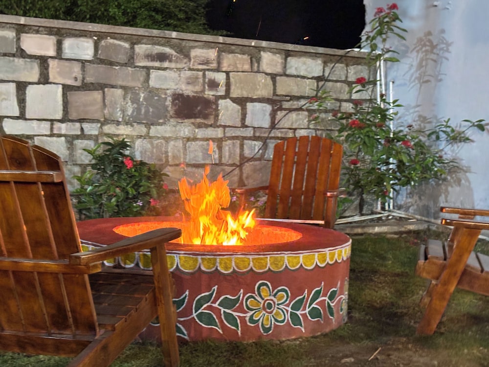 Green Hills Farm & Resorts