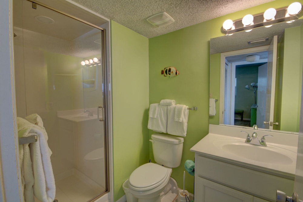 459 El Matador 2 Bedroom Condo