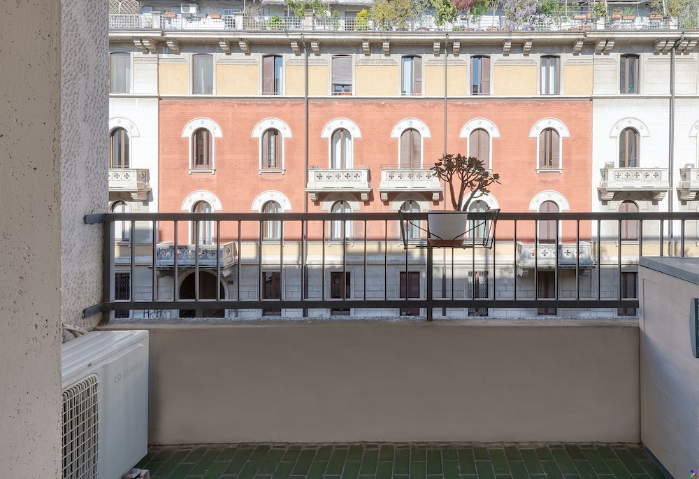 BnButler - Verona 12
