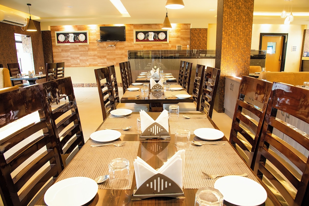 Hotel Saptarshi