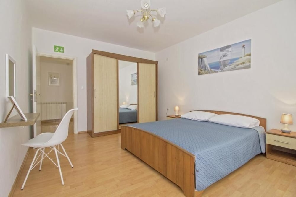 Apartments Doris
