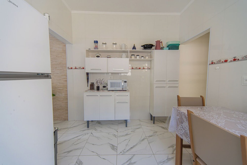 Casa Pet Friendly com Wi-fi e Garagem no Ocian