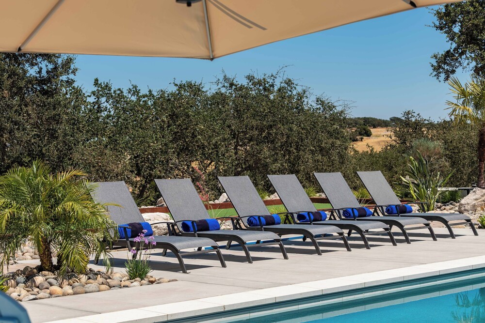 Blue Oak Oasis At Lake Naci