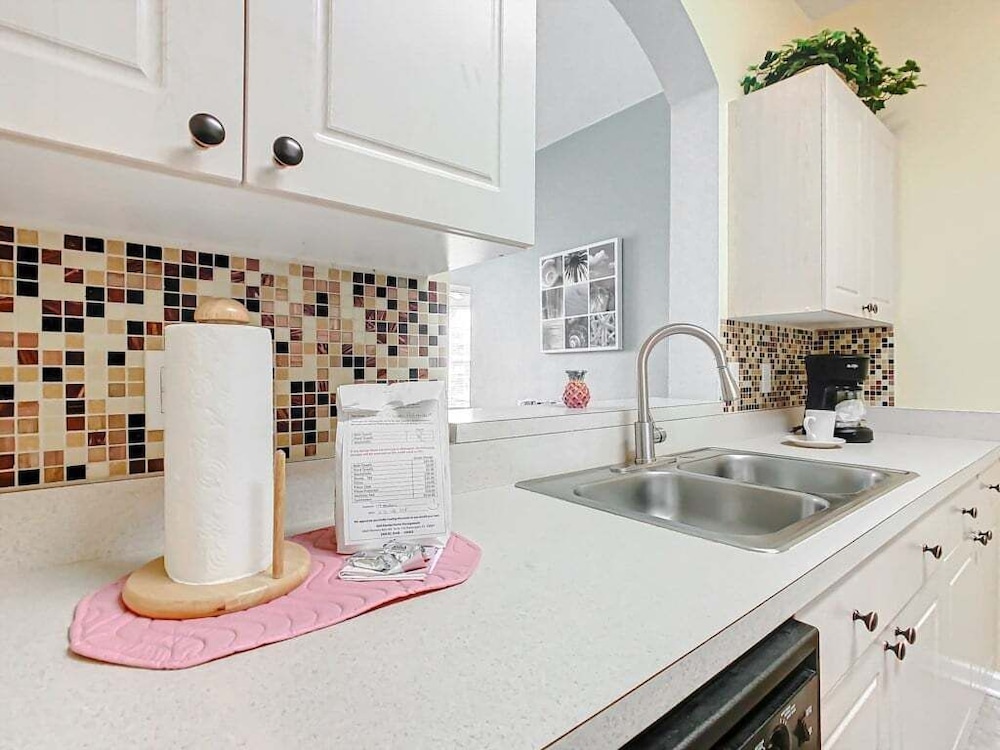 Spacious 3br Condo Near Disney W/ Resort Amenities 3 Bedroom Condo