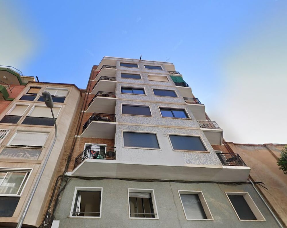 Urban Chill Apartments By Olala Homes