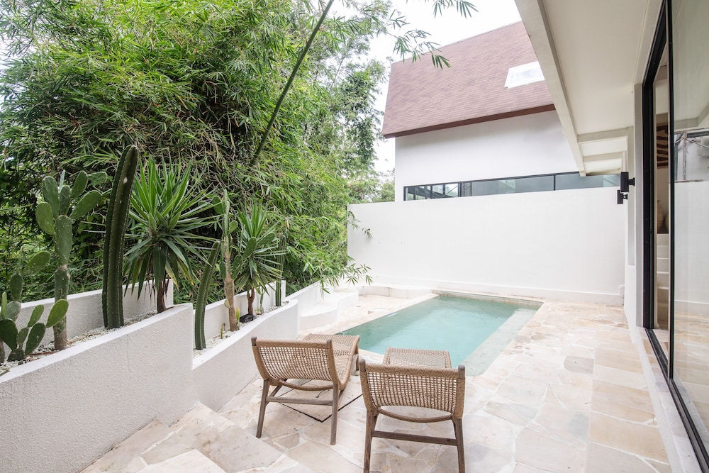 Trendy Boho 3BR Cozy Living 5min to La Brisa