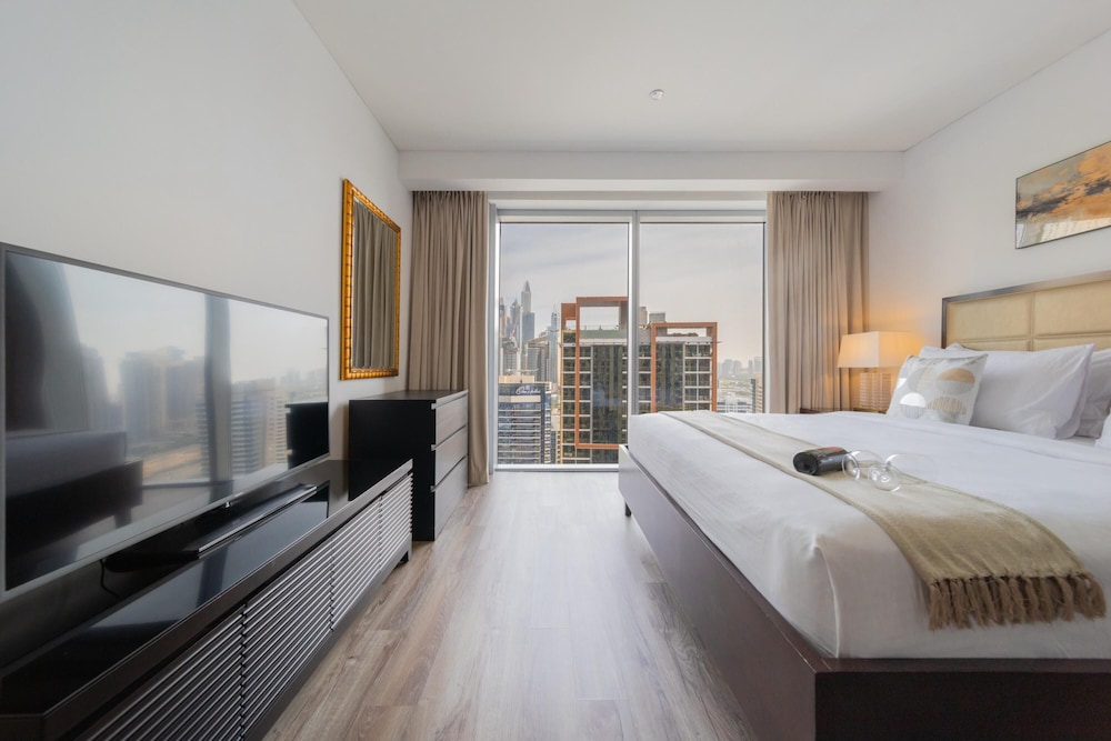 DXB - JW Marriott Dubai Marina - 2014 - DM