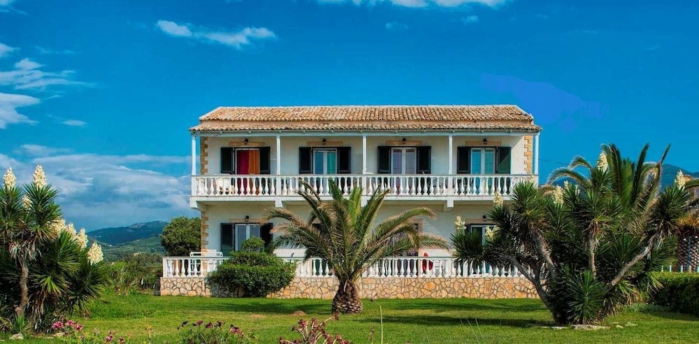 Elli Beach Apartments and Studios