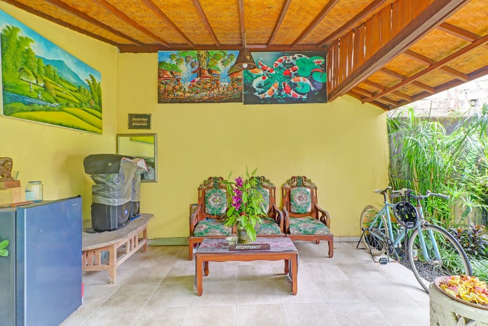 OYO 95060 Ahzafani Homestay Syariah