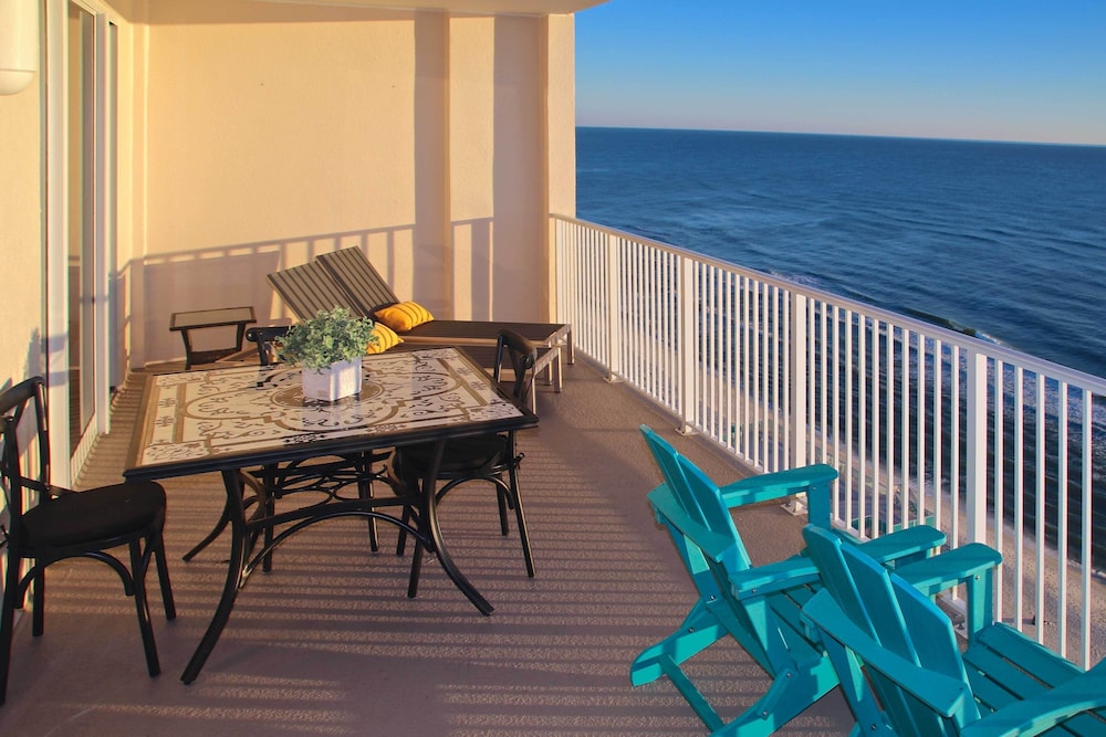 Beachfront PCB Condo w/ Ocean Views & Pool Access!