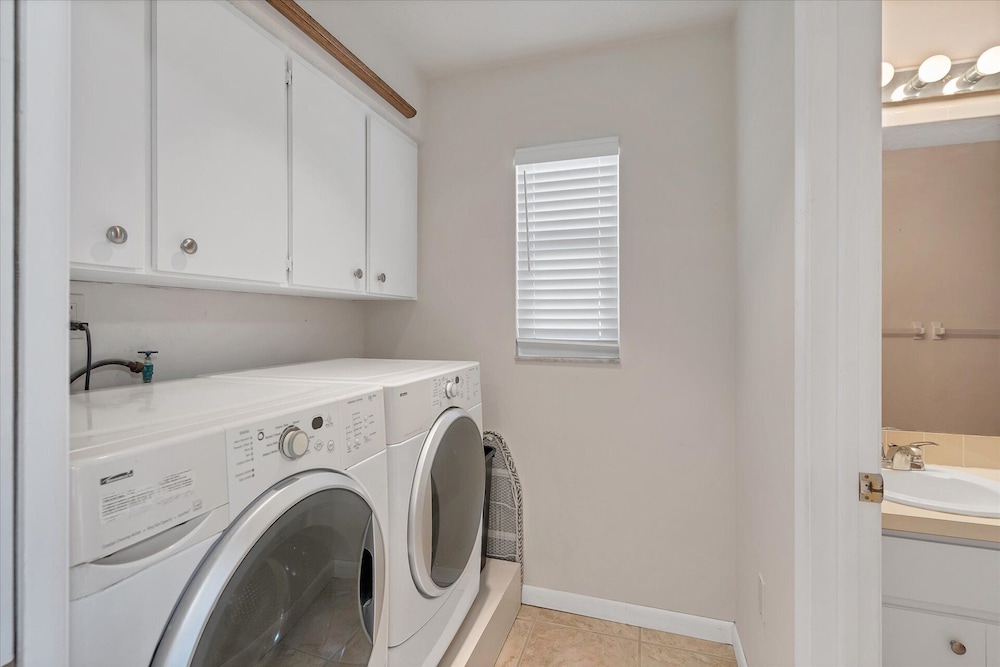 1406 Surfbird Court