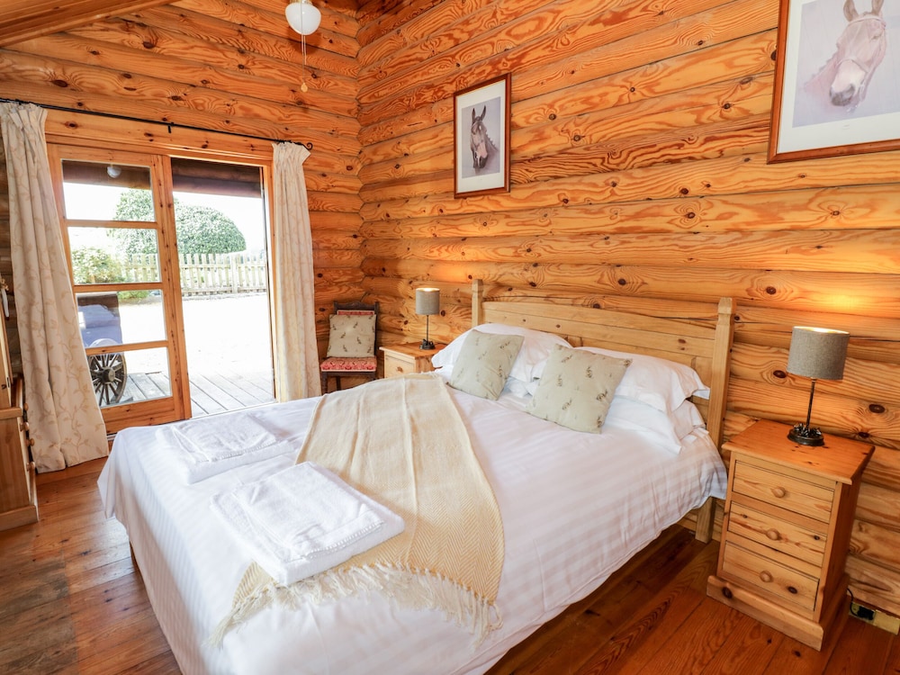 Far Coley Farm and Kilnhurst Log Cabin
