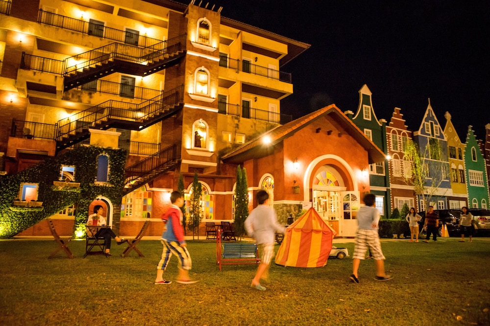 San Pareni Hotel