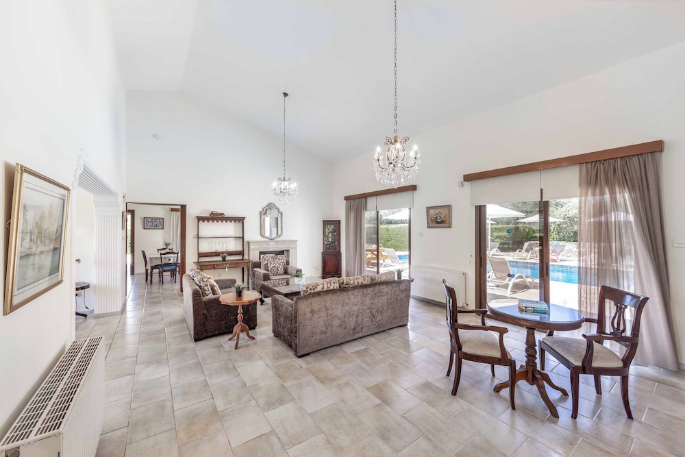 Villa Meadowlands