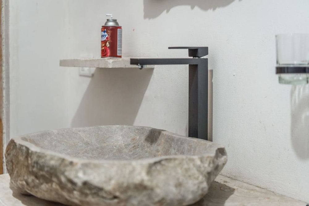 Kanuni - Authentic Albanian House