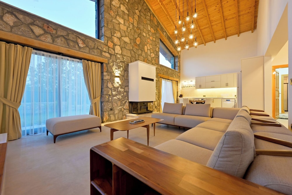 Yaka Esinti Villa