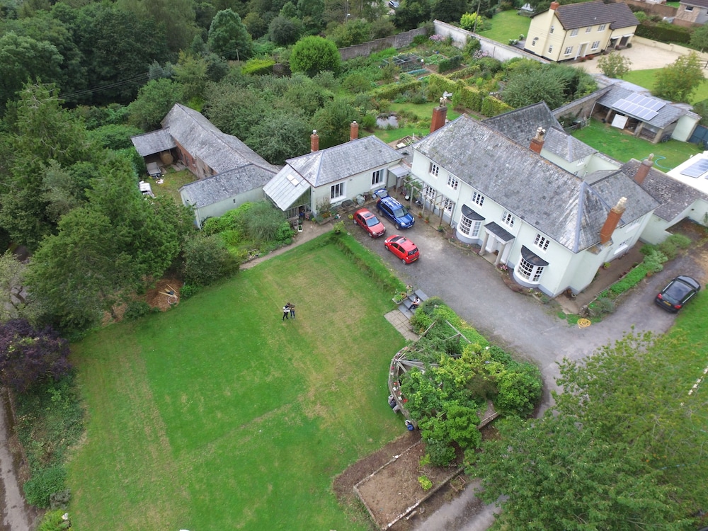 Lowerfield House