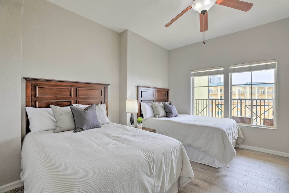 Luxury Orlando Escape - 4 Mi to Disney World!