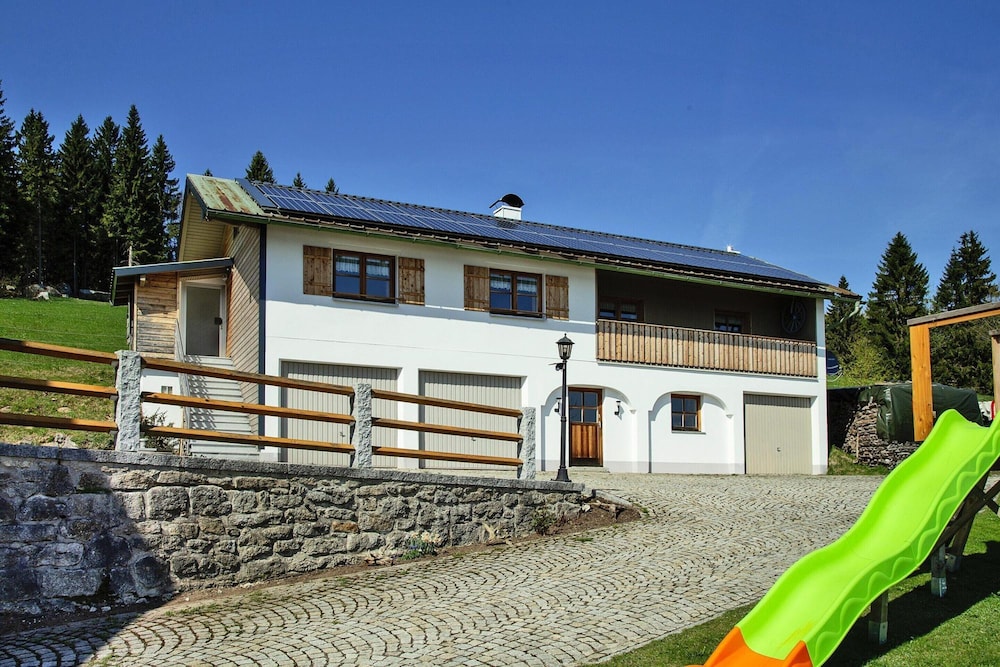 Holiday Home in Neureichenau Near Bavarian Forest