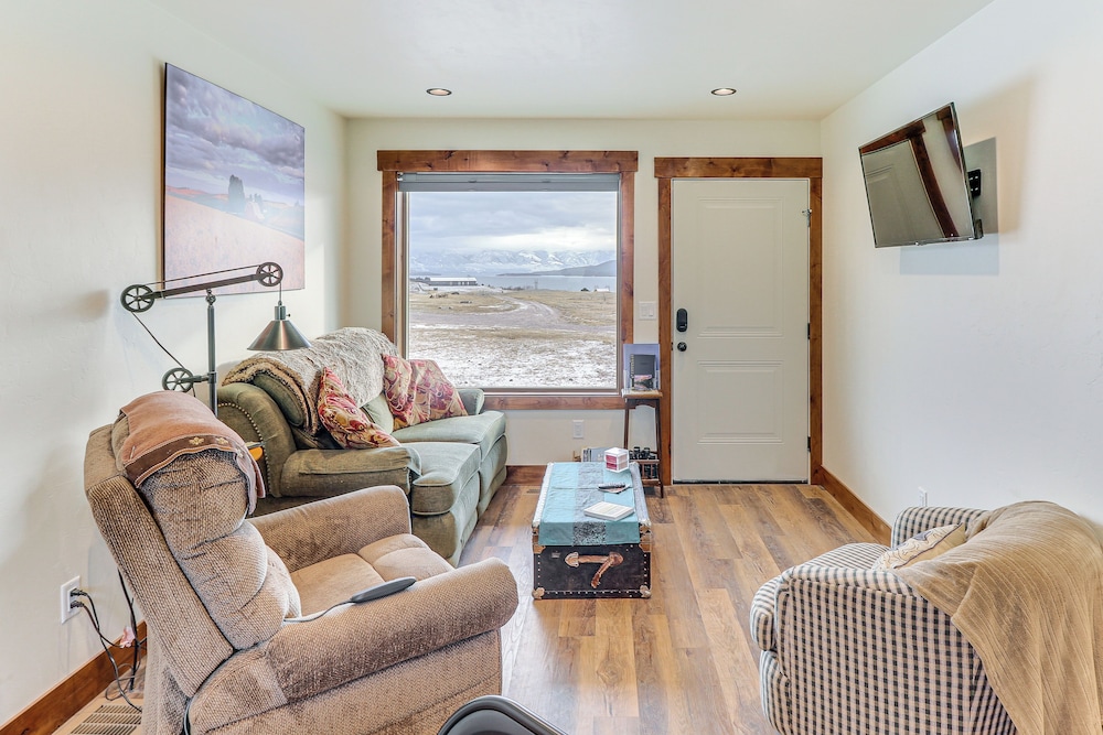 Starry Skies & Mtn Views: Family Retreat in Elmo