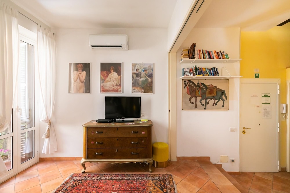 Monti Romantic Sunshine Maisonette