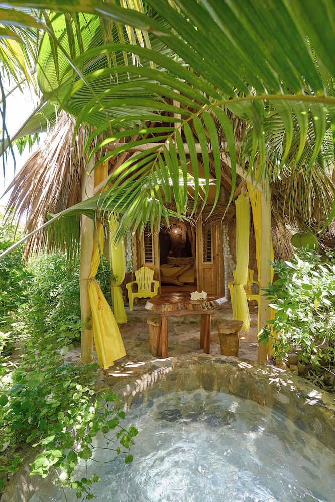 CHALET TROPICAL Hotel & Restaurant-Pizzeria