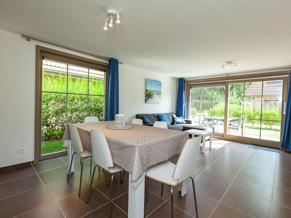 Relaxing Holiday Home in Adinkerke With Fenced Garden