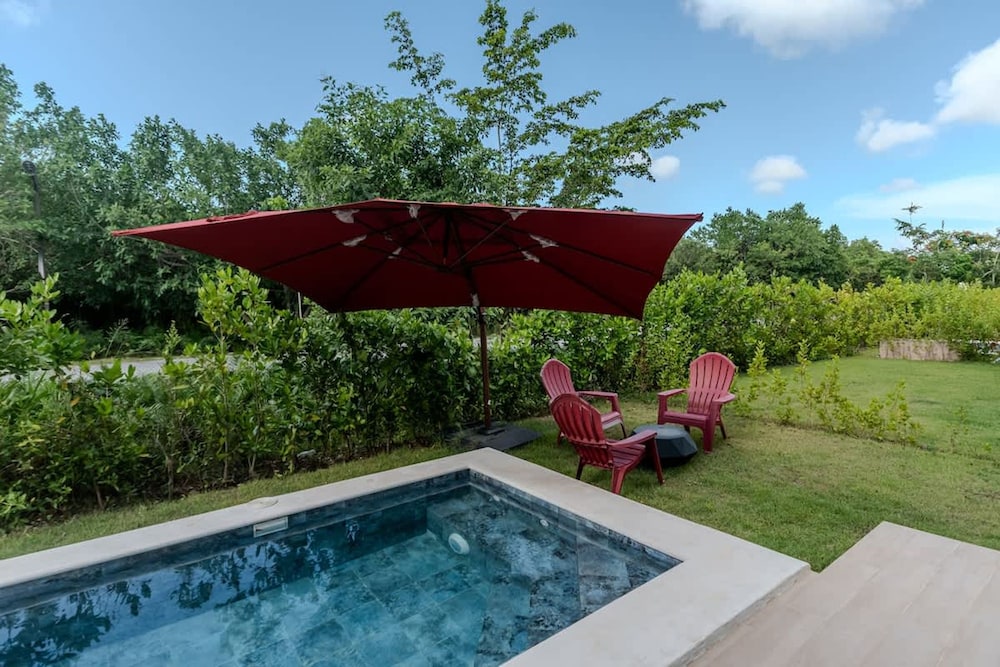 NOK Tropical 3BR Villa by Vistacana Rentals