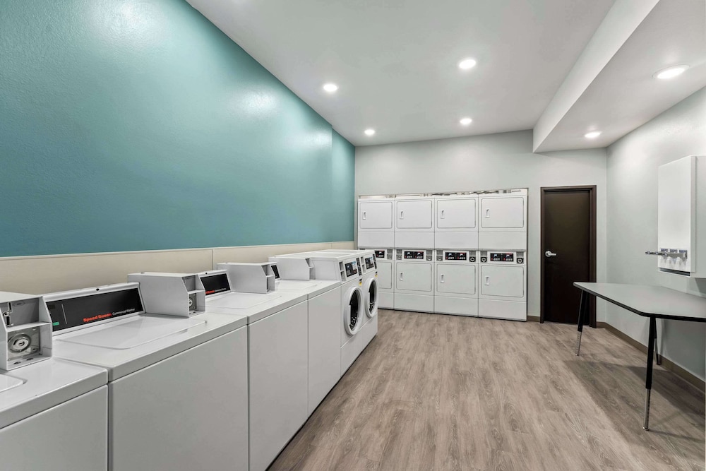 Woodspring Suites Easton Nazareth