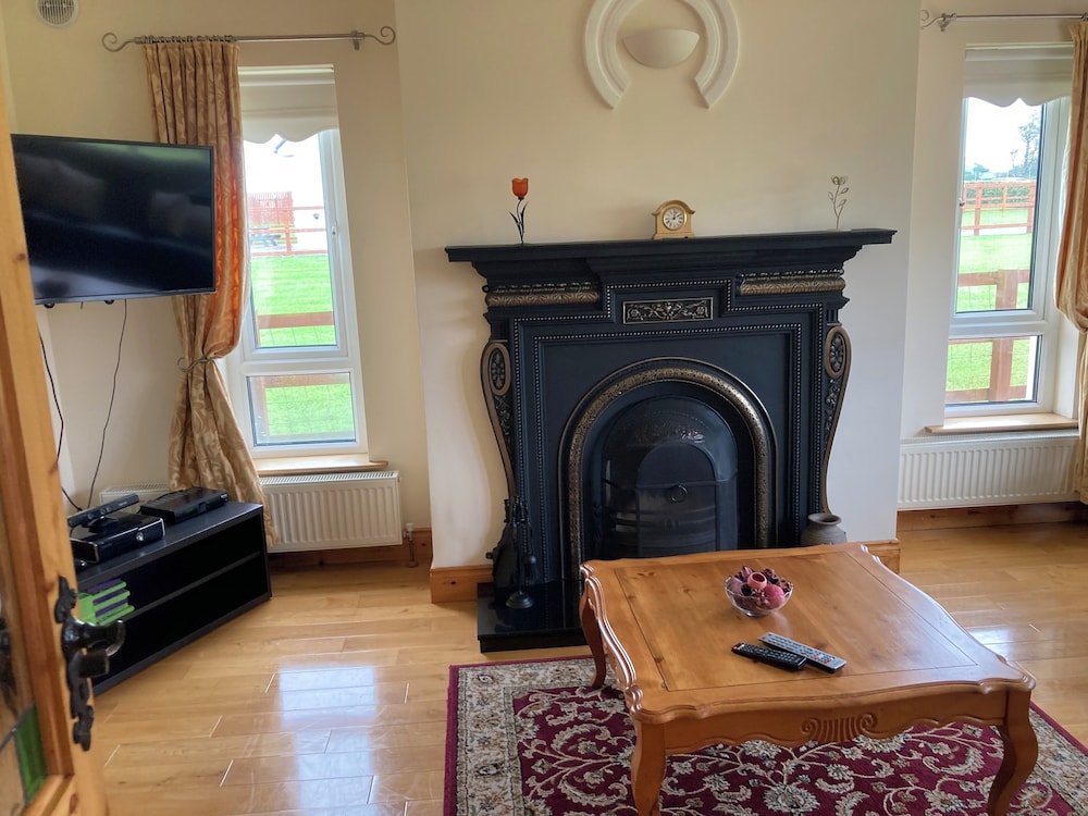 Burkes Holiday Cottages