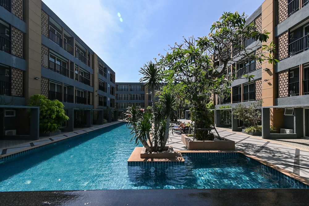 Golden Sea Hua Hin