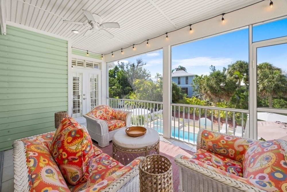 Summer Breeze 7 Bedroom Home