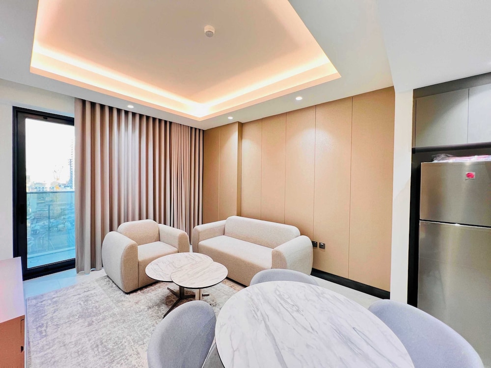 Luxury Living at Cloud Tower JVT with