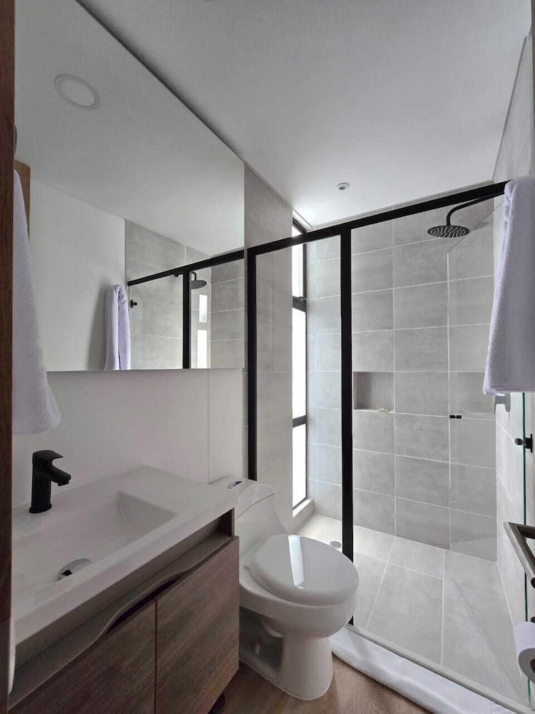 Urban Chico by Weeki