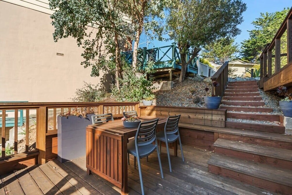 @ Marbella Lane - Chic Abode W/mountain Skyline