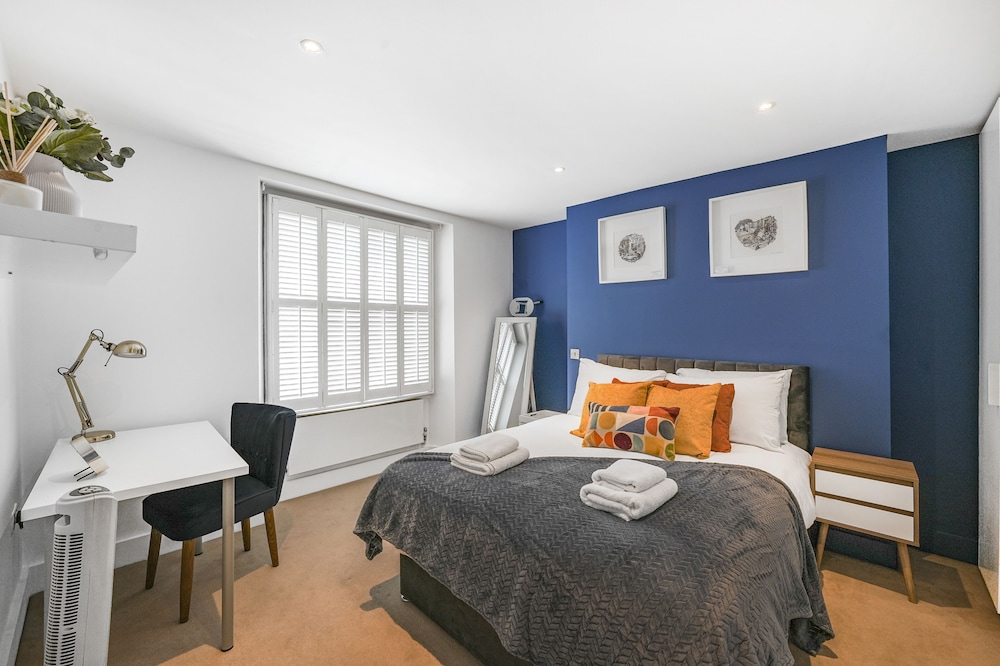 Spacious 2 bedroom Apartment in Camden