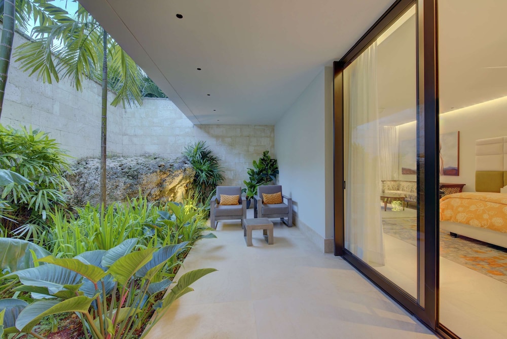 Clifftop Icon of Caribbean Luxury