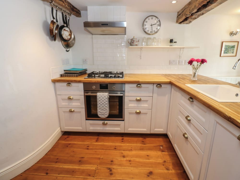 Cross View Cottage
