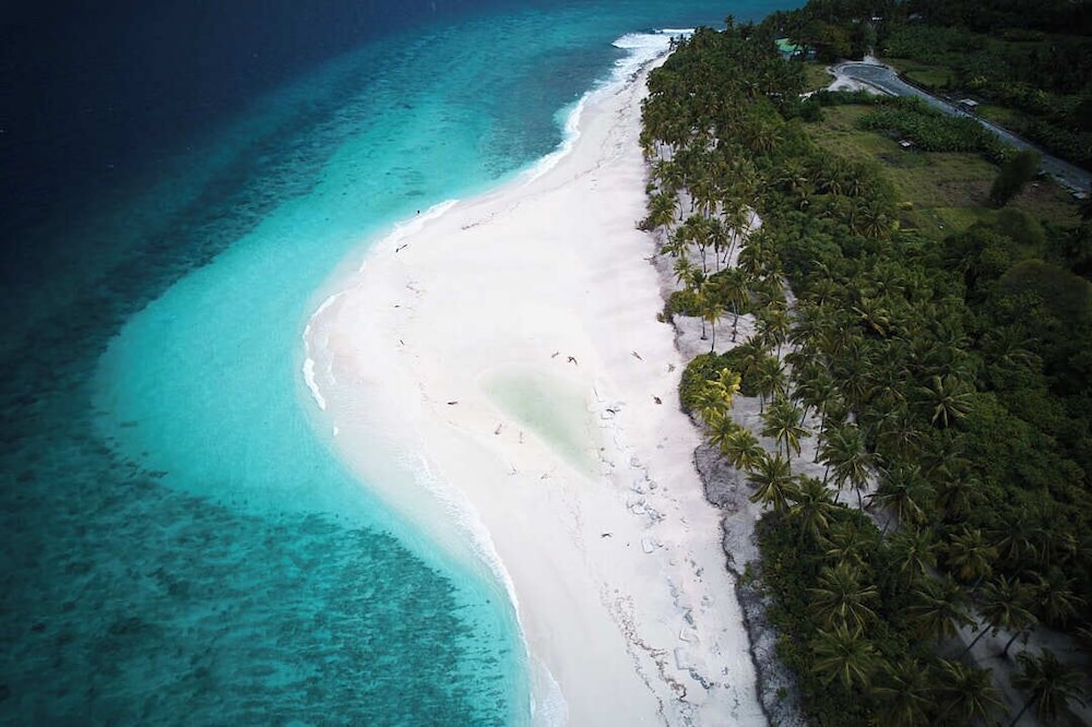 Silver County Fuvahmulah photo 2