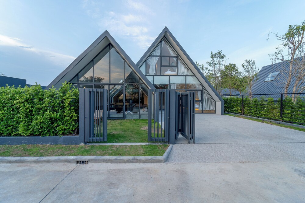 WABI SABI Onsen Villa Hua Hin