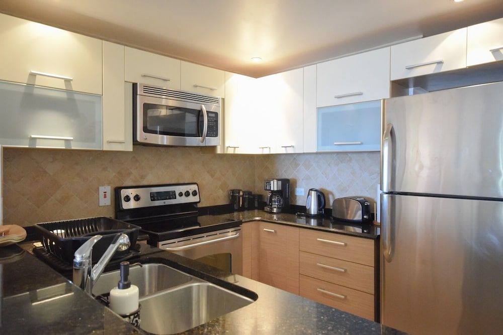 Modern 2-bed Apt Near Beach In St. Lawrence Gap 2 Bedroom Apts by Bluescape