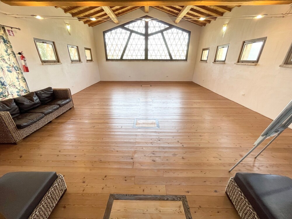 meeting & event spaces