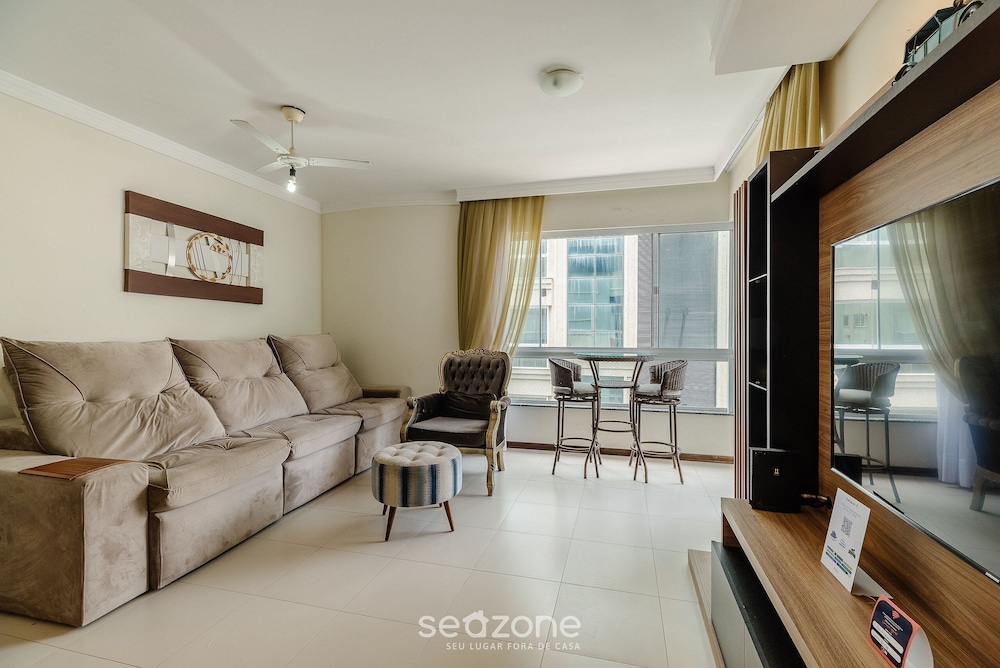 Seaview apt w/ BBQ 50m From Beach Att0602
