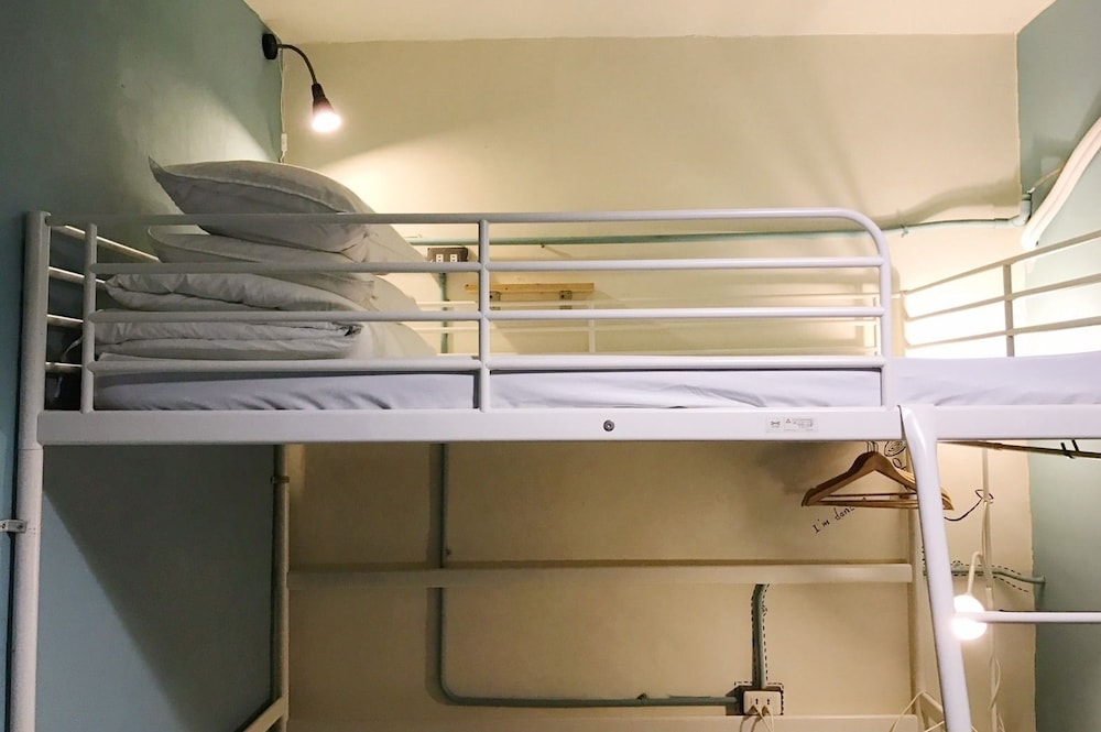 Lane62 Hostel