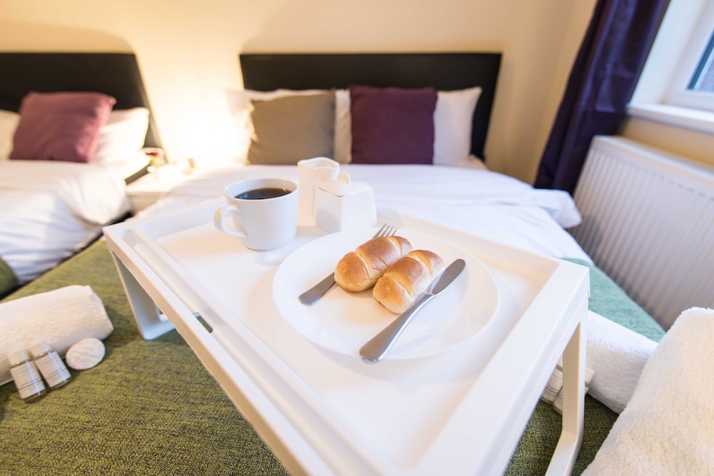 Coventry- Jenner Pet Friendly 2 Bedroom Apartment view 4