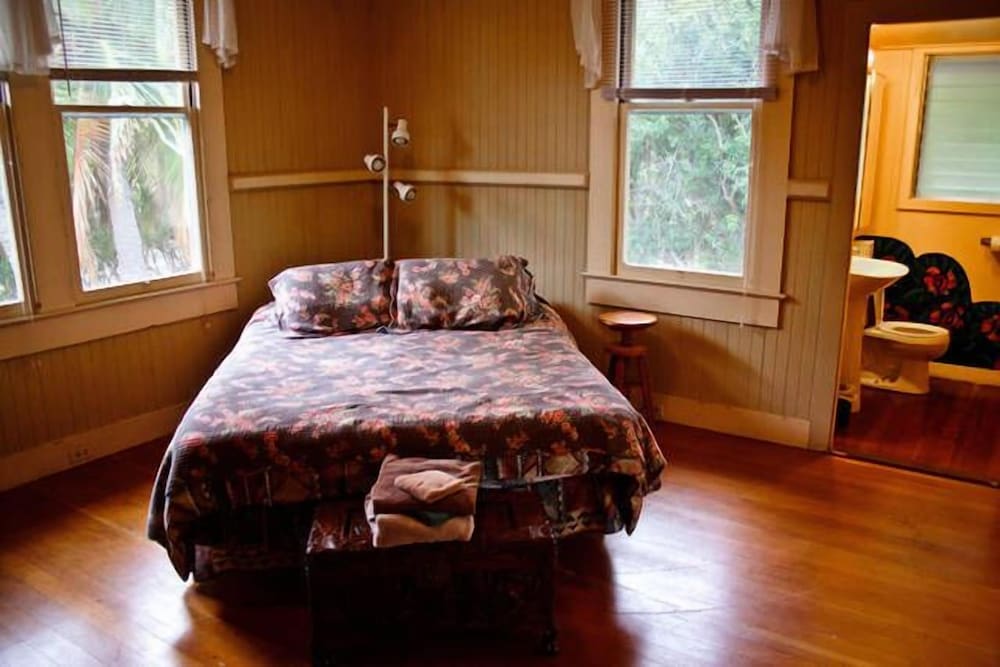 Pahala Plantation Cottages