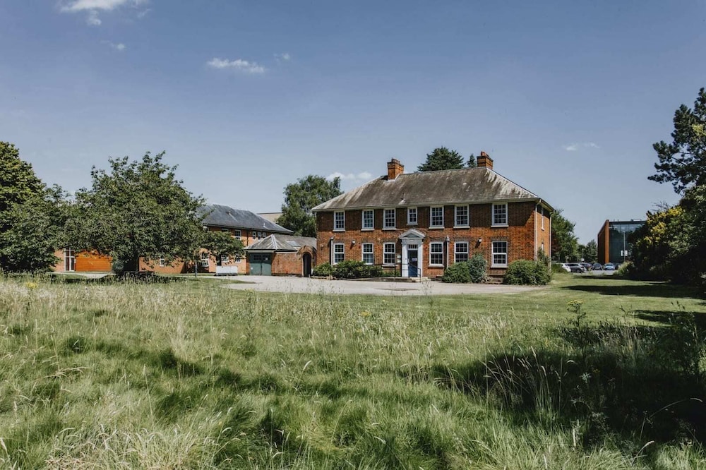 Bonington Student Village