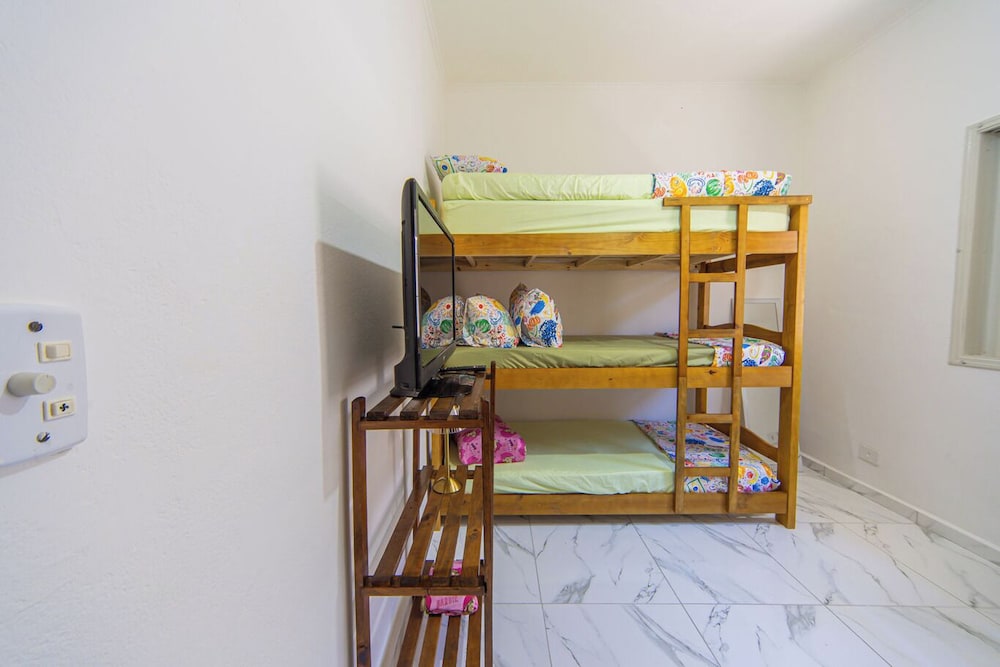 Casa Pet Friendly com Wi-fi e Garagem no Ocian